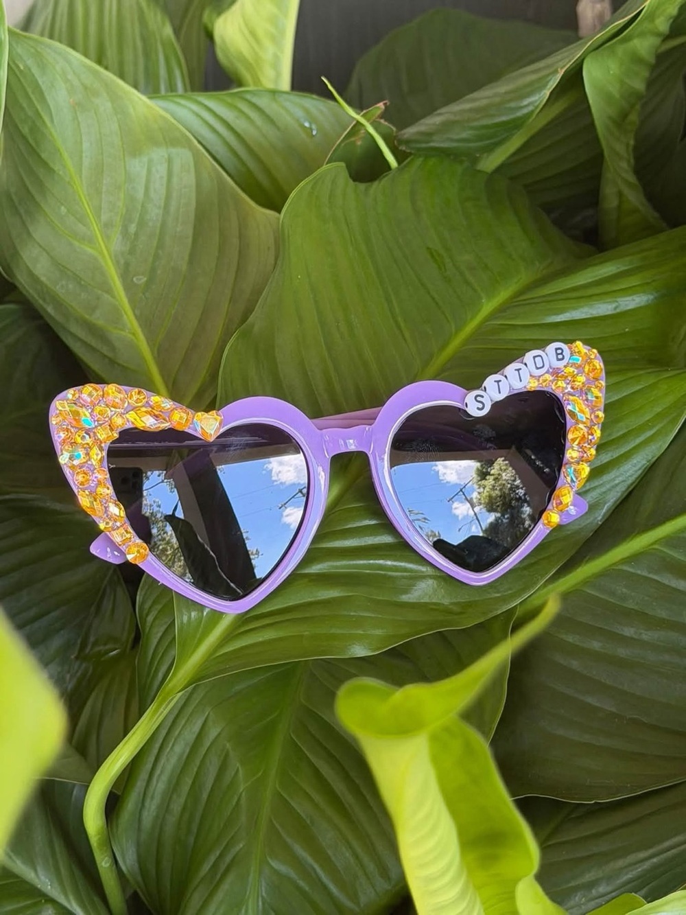 LSU NECK STTDB Purple Heart Sunglasses with Yellow Gem Accents